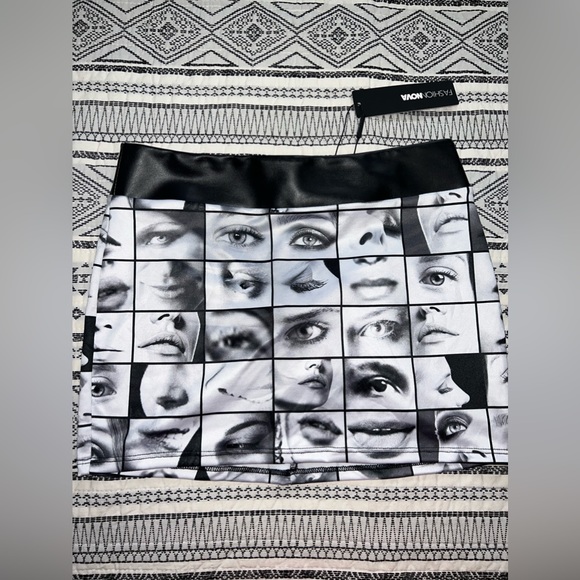 Mini Skirt - Picture 1 of 1